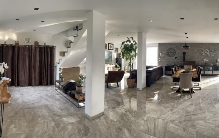 Annonces GUEUGNON : Maison / Villa | DIGOIN (71160) | 320 m2 | 420 000 € 